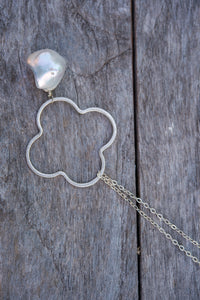 Silver fancy link & pearl necklace