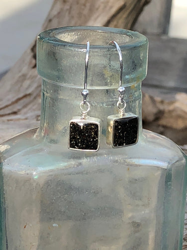 silver square Bermuda black sand earrings